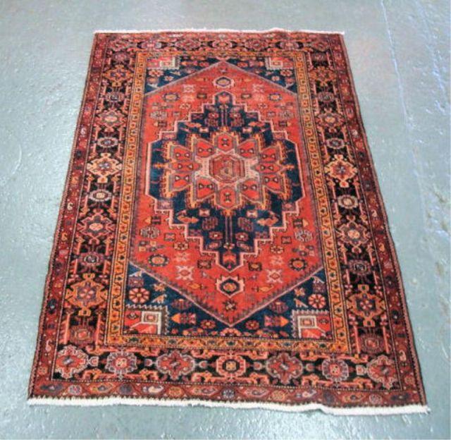 Persian Shiraz Carpet From Iran  bac47