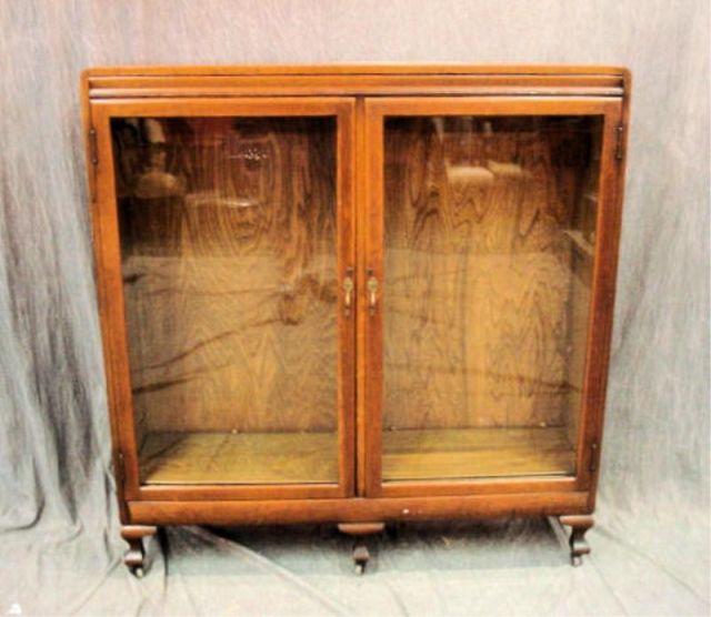 Oak Arts and Crafts 2 Door Bookcase  bacd0