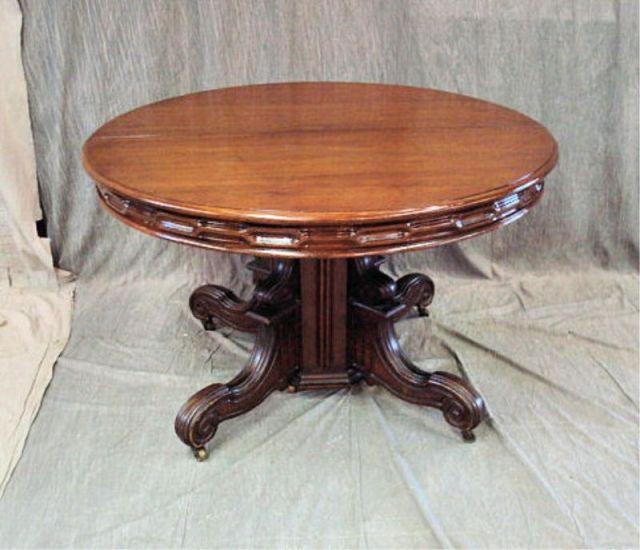 Round Victorian Dining Table with 5