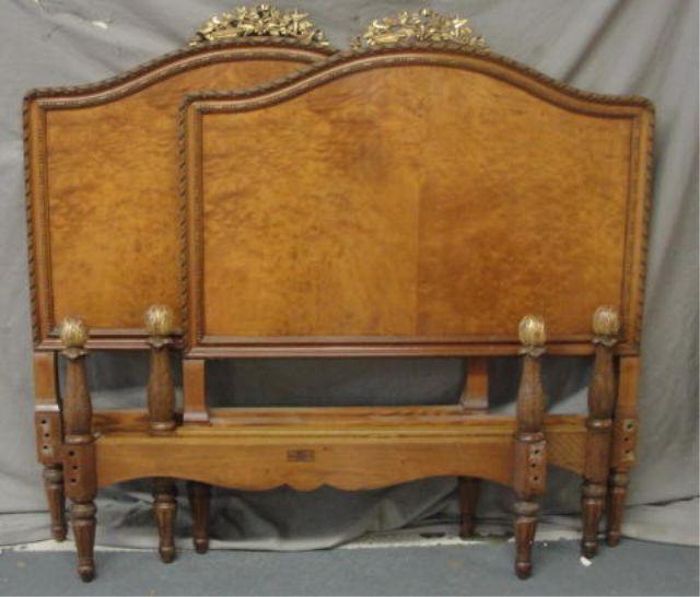 Pair of French Twin Beds nice bc811
