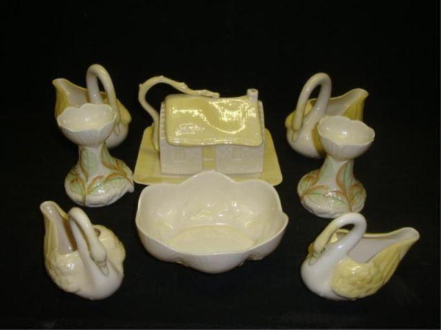 BELLEEK. Lot of Swan Porcelains. 4