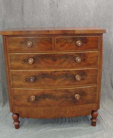 19th Cent Bowfront Mahogany Chest.