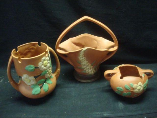 Roseville. Lot of 3 Pieces. Handled