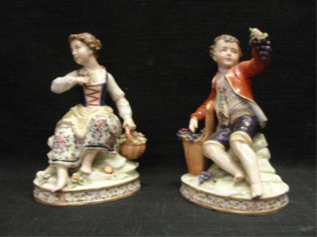 2 Capodimonte Porcelain Figurines  bdead