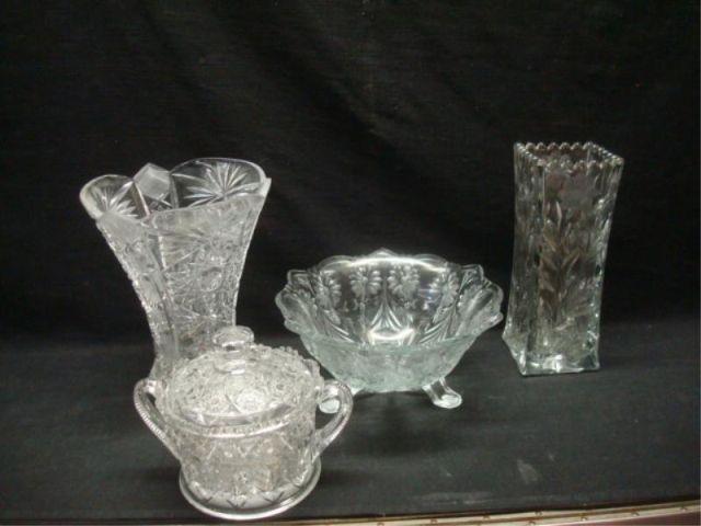 4 Pieces of Crystal. Vase, footed bowl,
