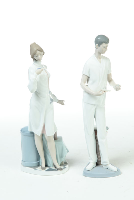 TWO LLADRO HEALTH CARE FIGURES  1090df