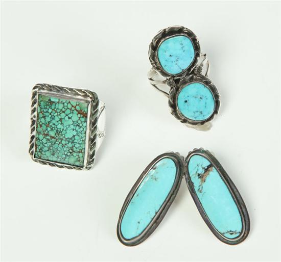 TWO TURQUOISE RINGS AND PAIR OF 10920a