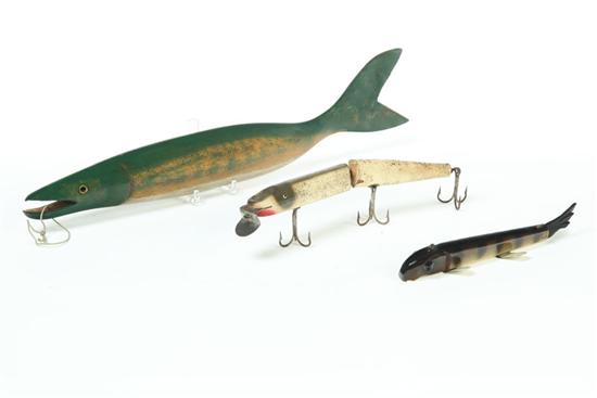 TWO FISH DECOYS AND A FOLK ART 109235