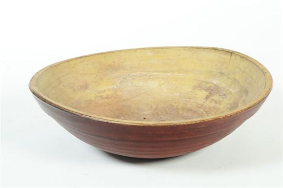 LARGE TREENWARE BOWL American 1092fb