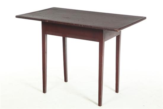 HEPPLEWHITE TAVERN TABLE American 109334