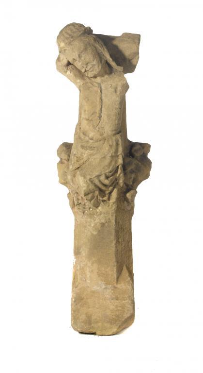 A GOTHIC LIMESTONE ARCHITECTURAL FRAGMENT
carved