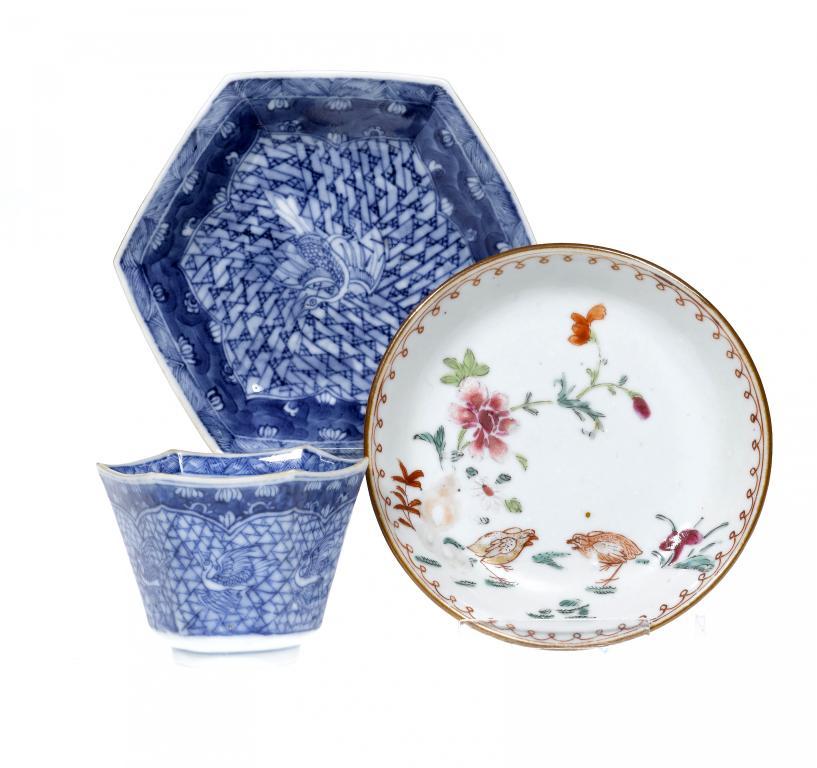 A CHINESE PORCELAIN HEXAGONAL TEA 1096fc