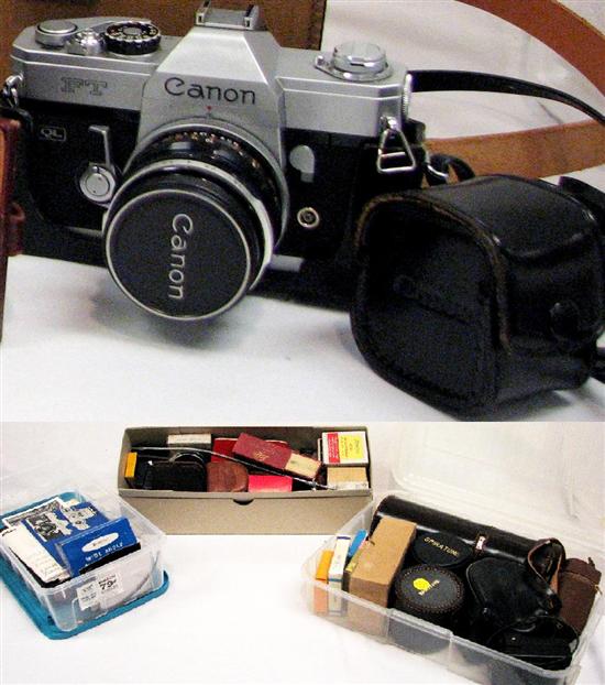 Canon FT QL camera including a