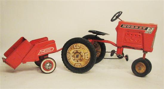1960's child's Murray pedal tractor