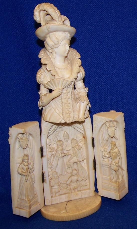 Continental carved ivory triptych 109ccc