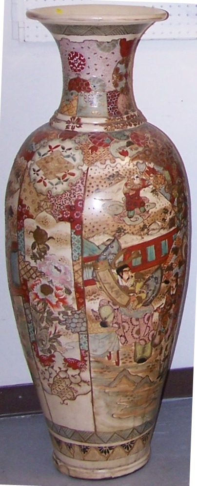Japanese vase  figural scenes  2 chip