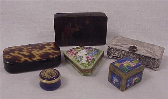 Six boxes including a silverplate 109d04