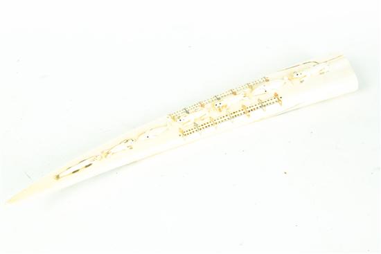 CARVED CRIBBAGE BOARD Eskimo 10b2e4