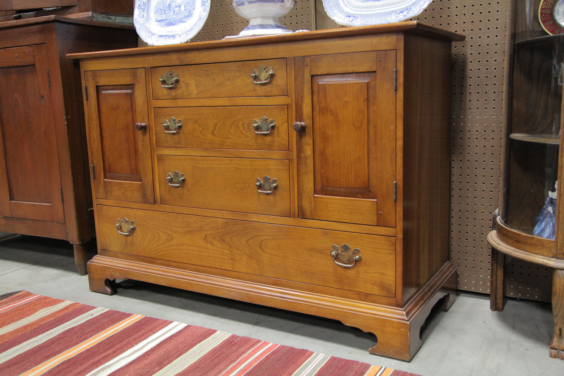 STICKLEY SIDEBOARD Syracuse  10c183