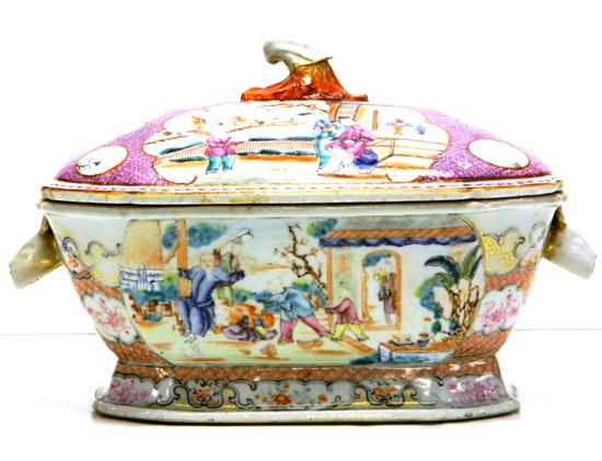 Orientalia: Famile Rose lidded soup