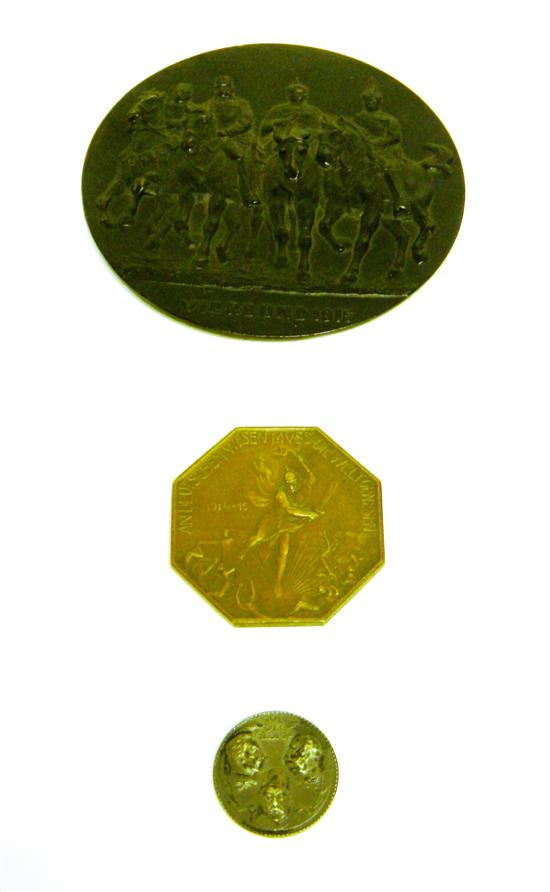 Three Medals 1915 Waffenbr derschaft 10c3b1