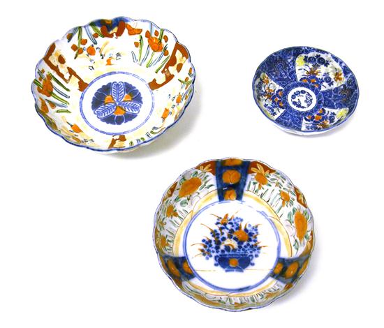 Three Imari bowls including bowl 10c454