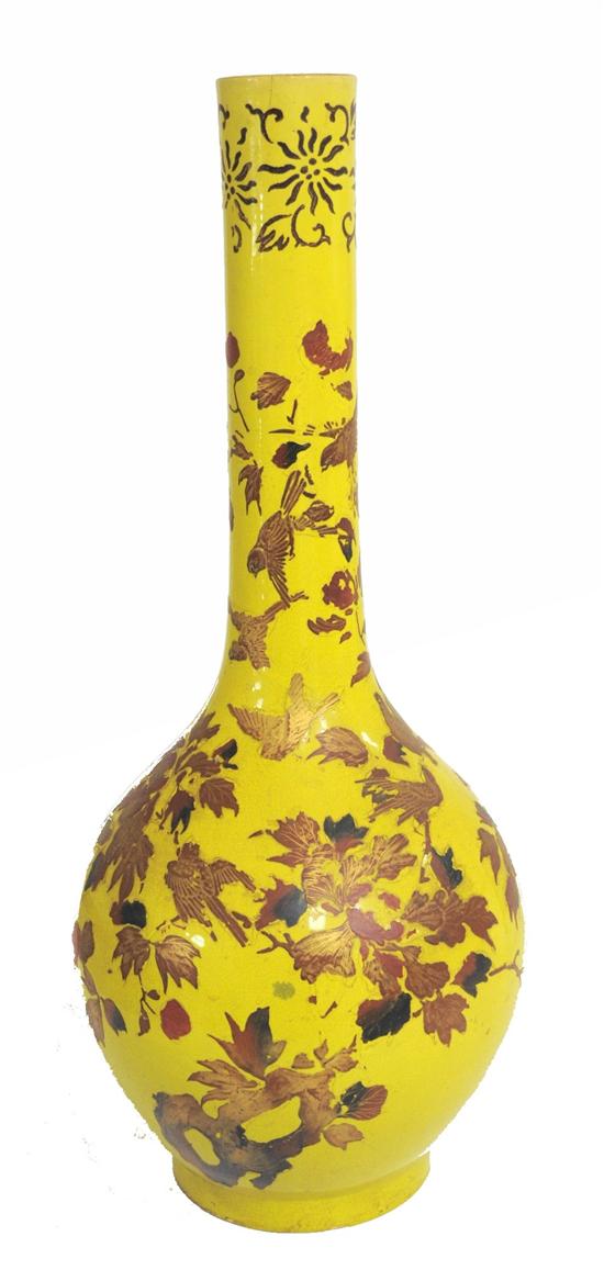 Monumental Japanese ceramic vase  bottle