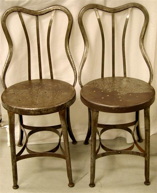 Pair of metal cafe side chairs 10a778