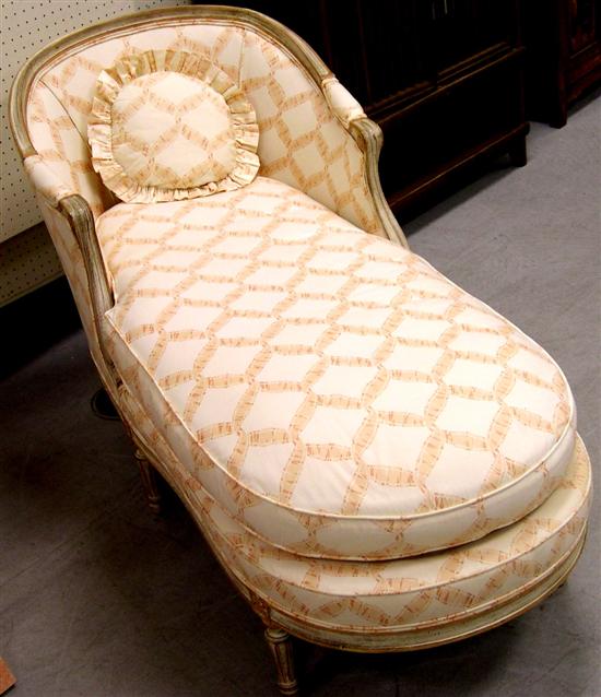 French style chaise lounge antiqued 10a771