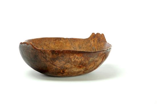  BURL BOWL WITH CARVED HANDLES  10a7c8