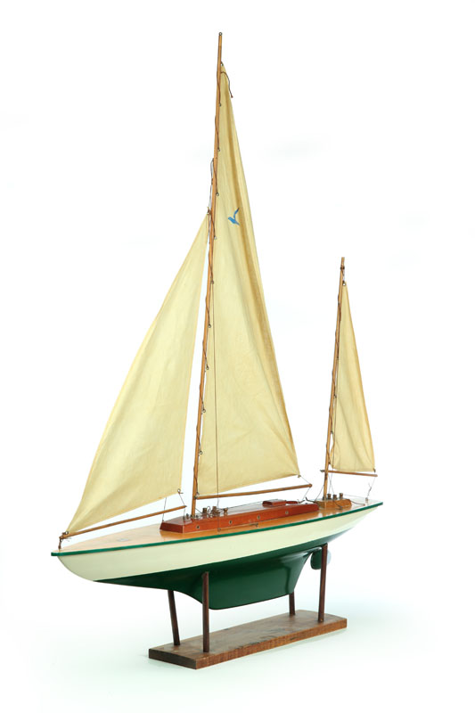 POND SAILER.  Germany  mid 20th century.