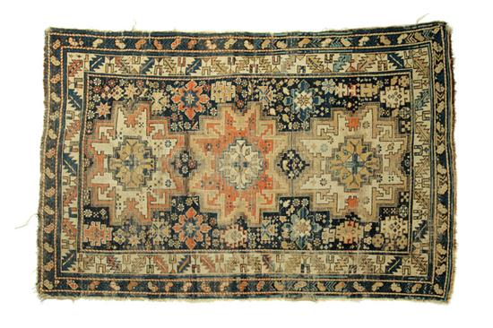 ORIENTAL RUG Early 20th century  10a89a