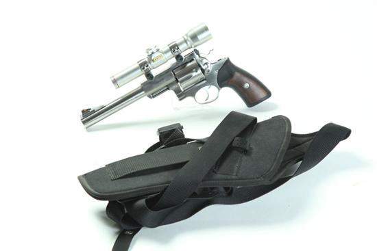 RUGER SUPER REDHAWK REVOLVER  10ad3a