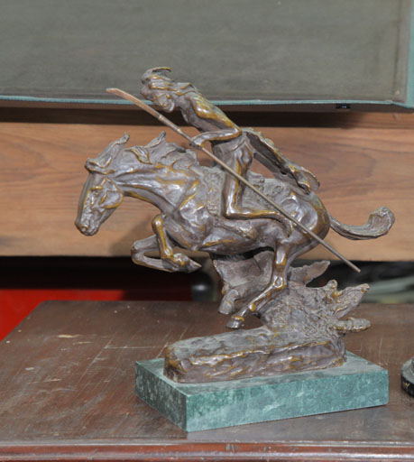 BRONZE ''CHEYENNE'' AFTER FREDERICK