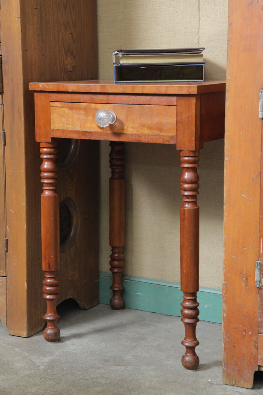 ONE DRAWER STAND. Cherry with a