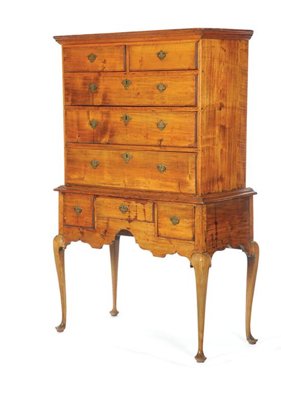 QUEEN ANNE HIGH CHEST OF DRAWERS  10b09b