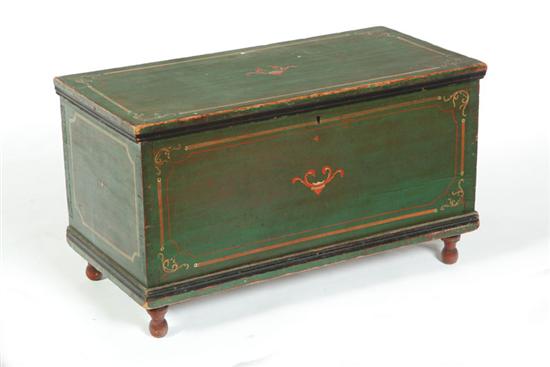 DECORATED BLANKET CHEST Pennsylvania 10b0d5