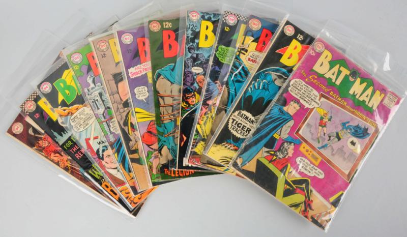 Lot of 12 1960s Batman Comics  10da08