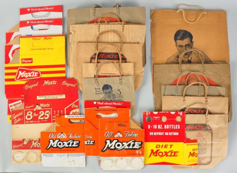 Lot of Moxie Bags Cardboard Carriers  10dc2f