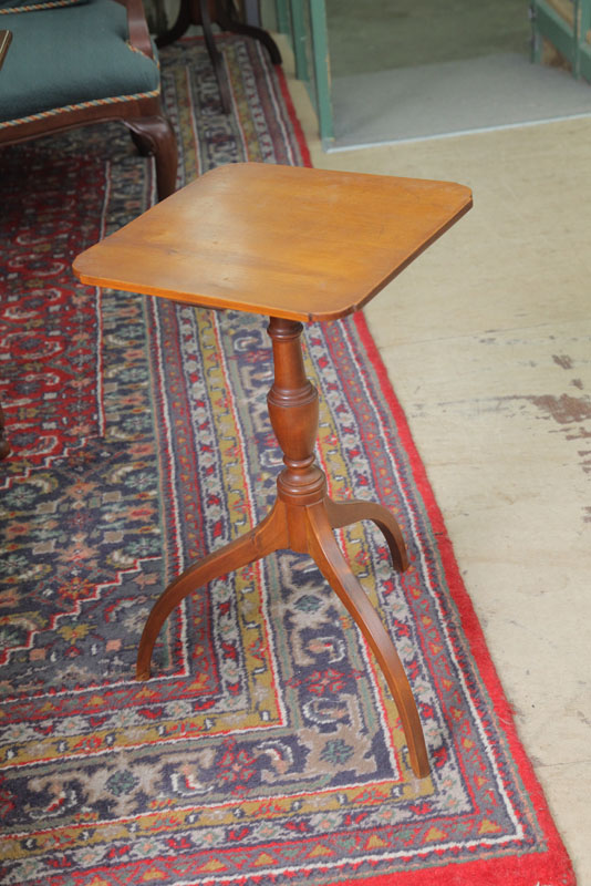 CANDLESTAND. Walnut having a square