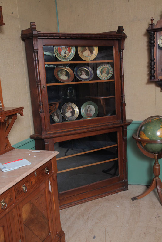 TWO PIECE CORNER CUPBOARD. Mahogany