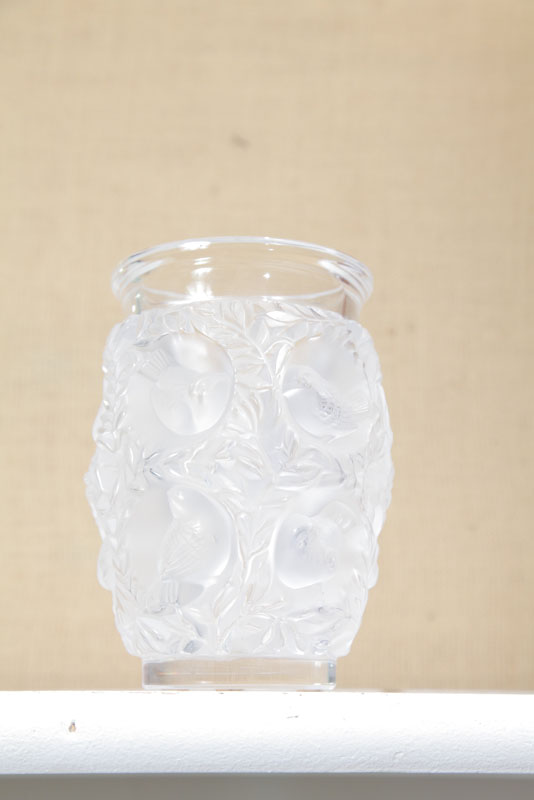 LALIQUE VASE Frosted and clear 10e4db