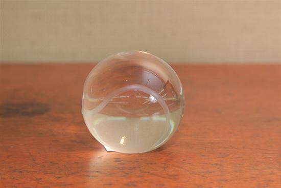 TIFFANY CO PAPERWEIGHT Clear 10e529