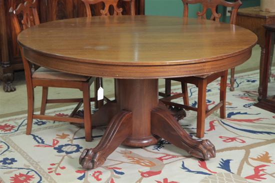 PEDASTAL TABLE. Circular mahogany table