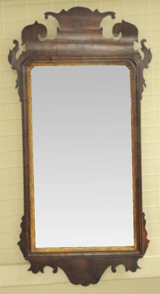 Chippendale looking glass in mahogany 10eca2