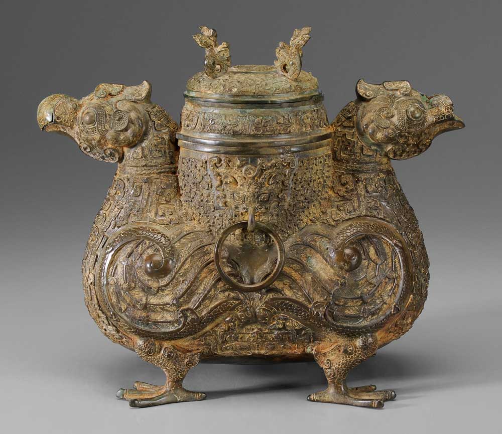 Archaistic Bronze Vessel Chinese  10ed3e