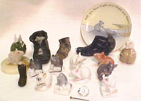 Collection of mouse figurines  10cbfd