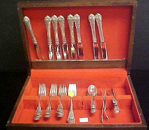 Lunt sterling silver flatware set