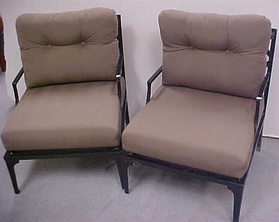 Pair of open arm metal patio chairs 10cc45