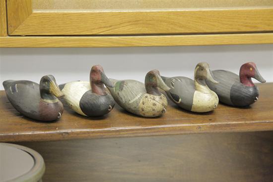 FIVE MINIATURE DECOYS. Carved and